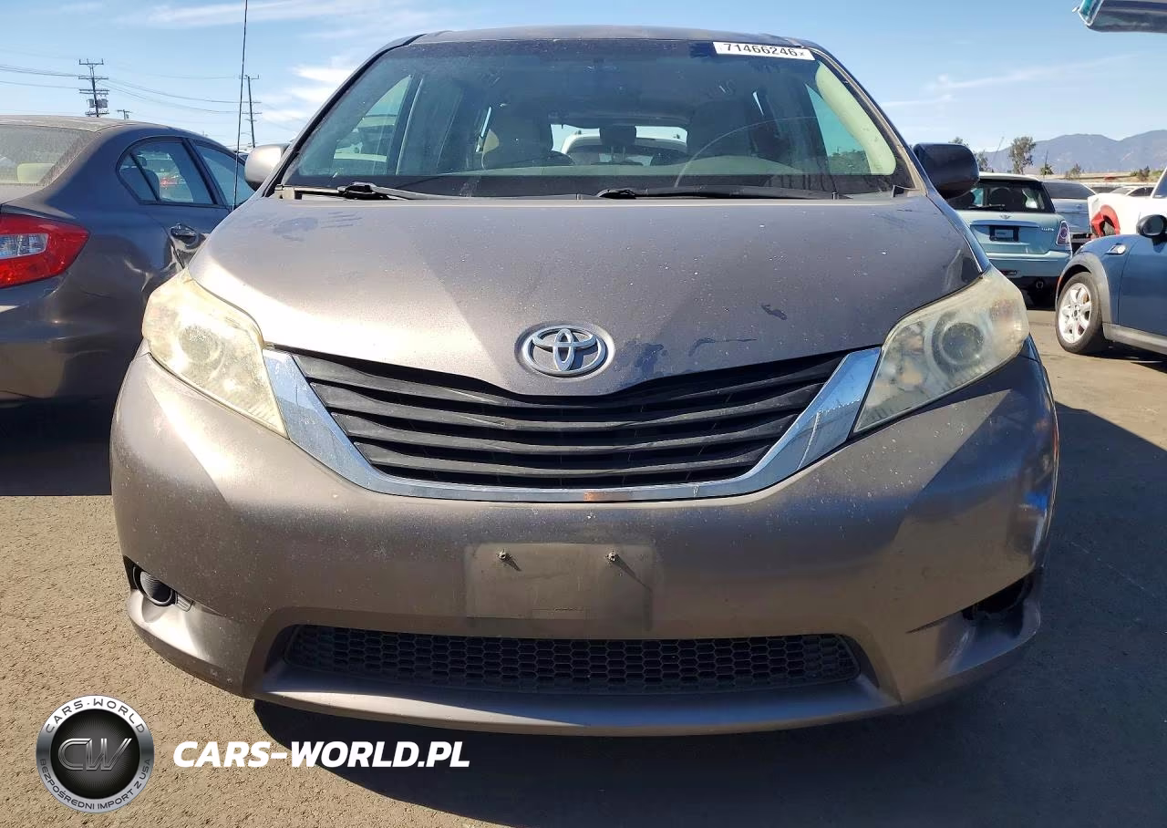 2011 Toyota Sienna Le VIN:5TDKK3DC1BS046431 - 5