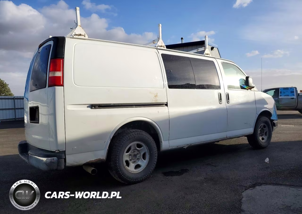 2008 Chevrolet Express G1500 VIN:1GCFH154X81231188 - 3