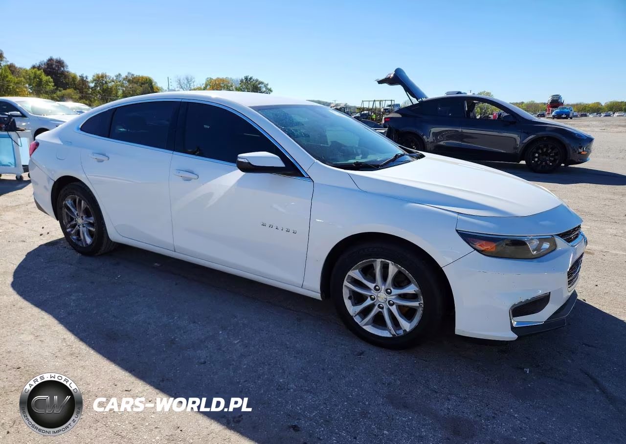 2018 Chevrolet Malibu Lt VIN:1G1ZD5STXJF151774 - 4