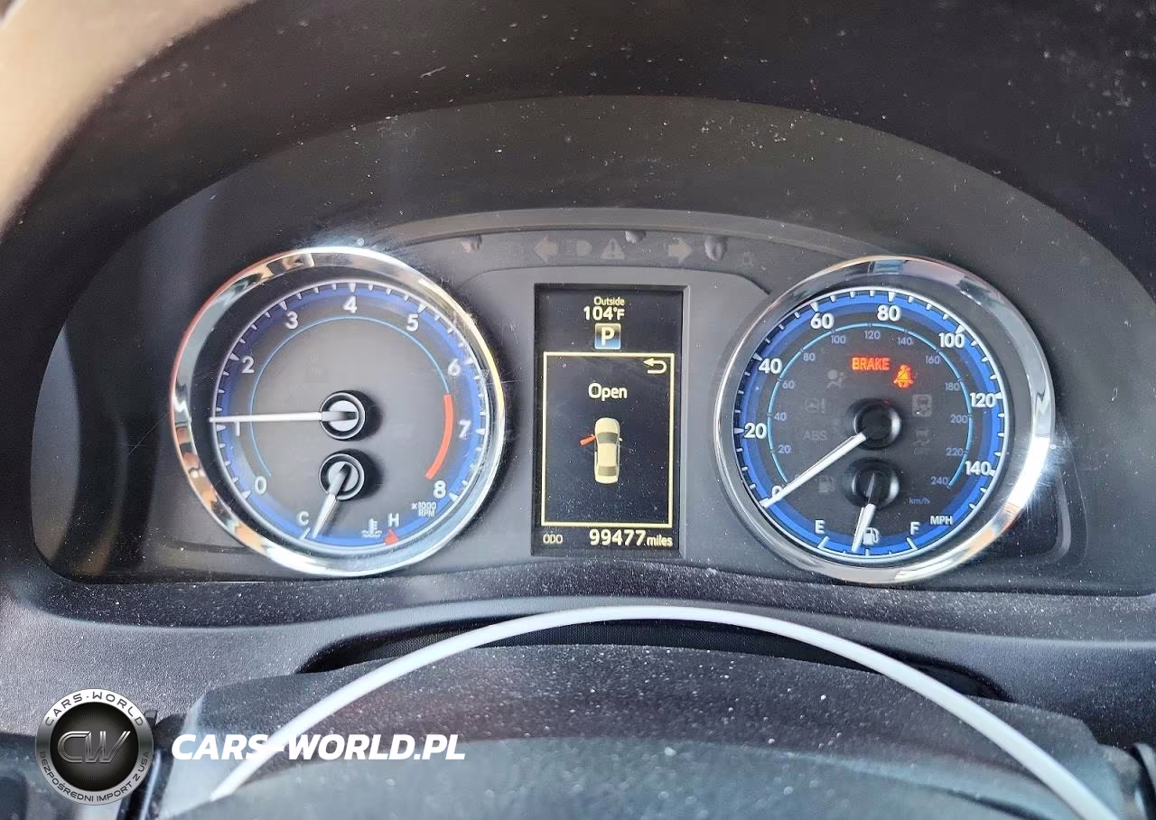 2018 Toyota Corolla Se VIN:5YFBURHE8JP807262 - 9