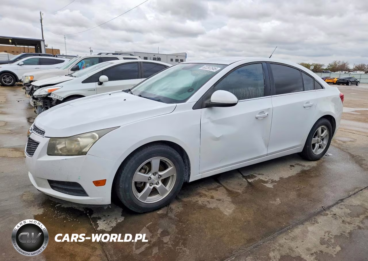 2013 Chevrolet Cruze Lt – zdjęcie 1 z 12