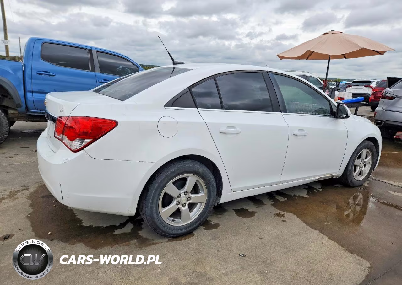 2013 Chevrolet Cruze Lt VIN:1G1PC5SB8D7159906 - 3