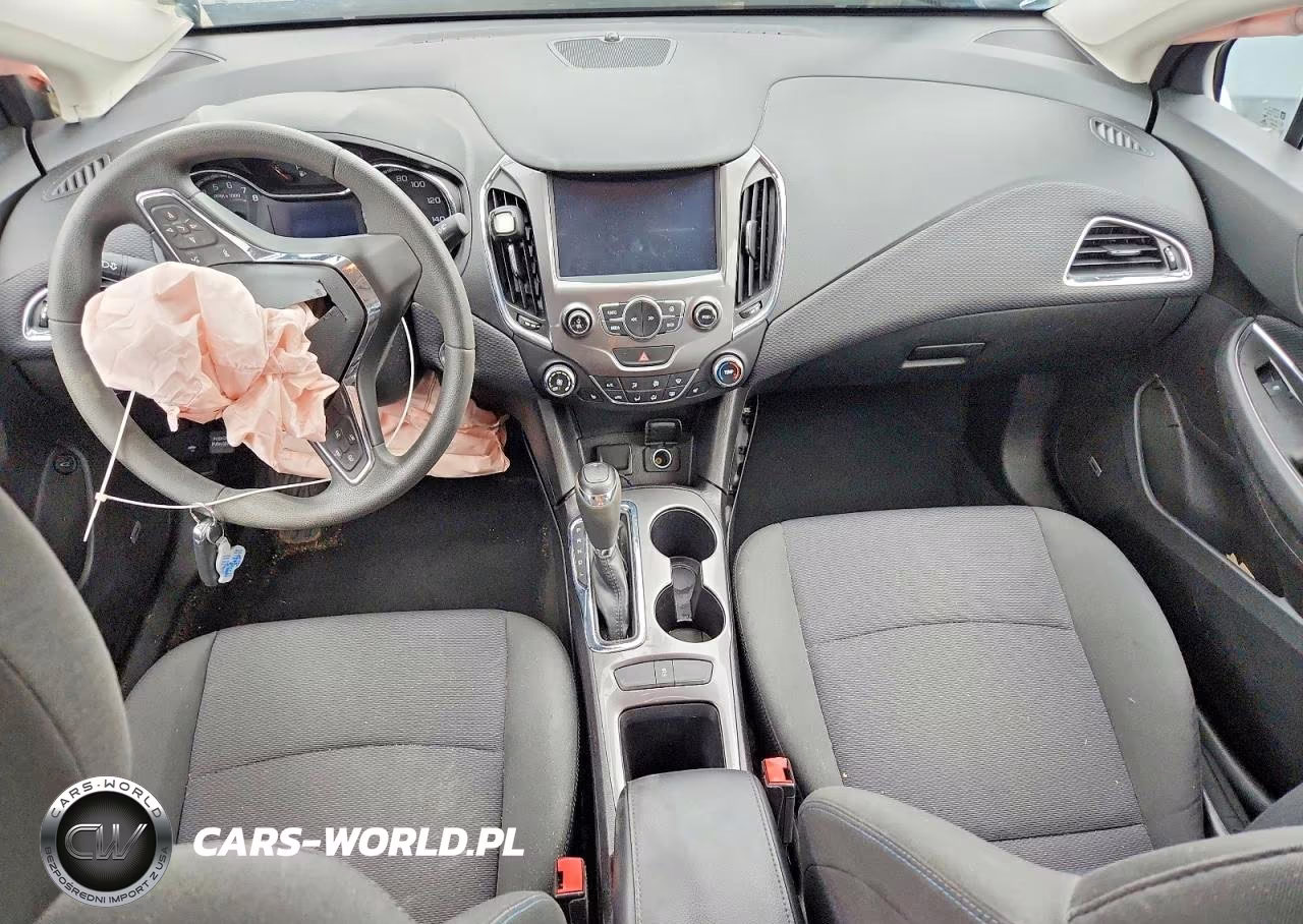 2017 Chevrolet Cruze Lt VIN:1G1BE5SM5H7161303 - 8