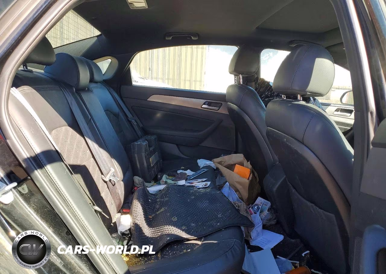 2018 Hyundai Sonata Sport VIN:5NPE34AF1JH627625 - 10
