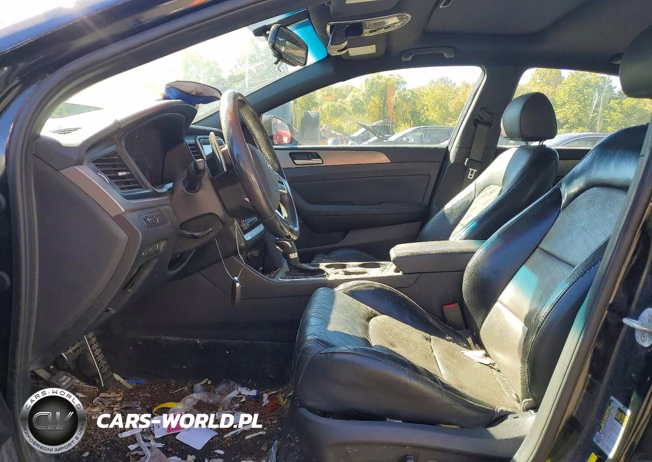 2018 Hyundai Sonata Sport VIN:5NPE34AF1JH627625 - 7