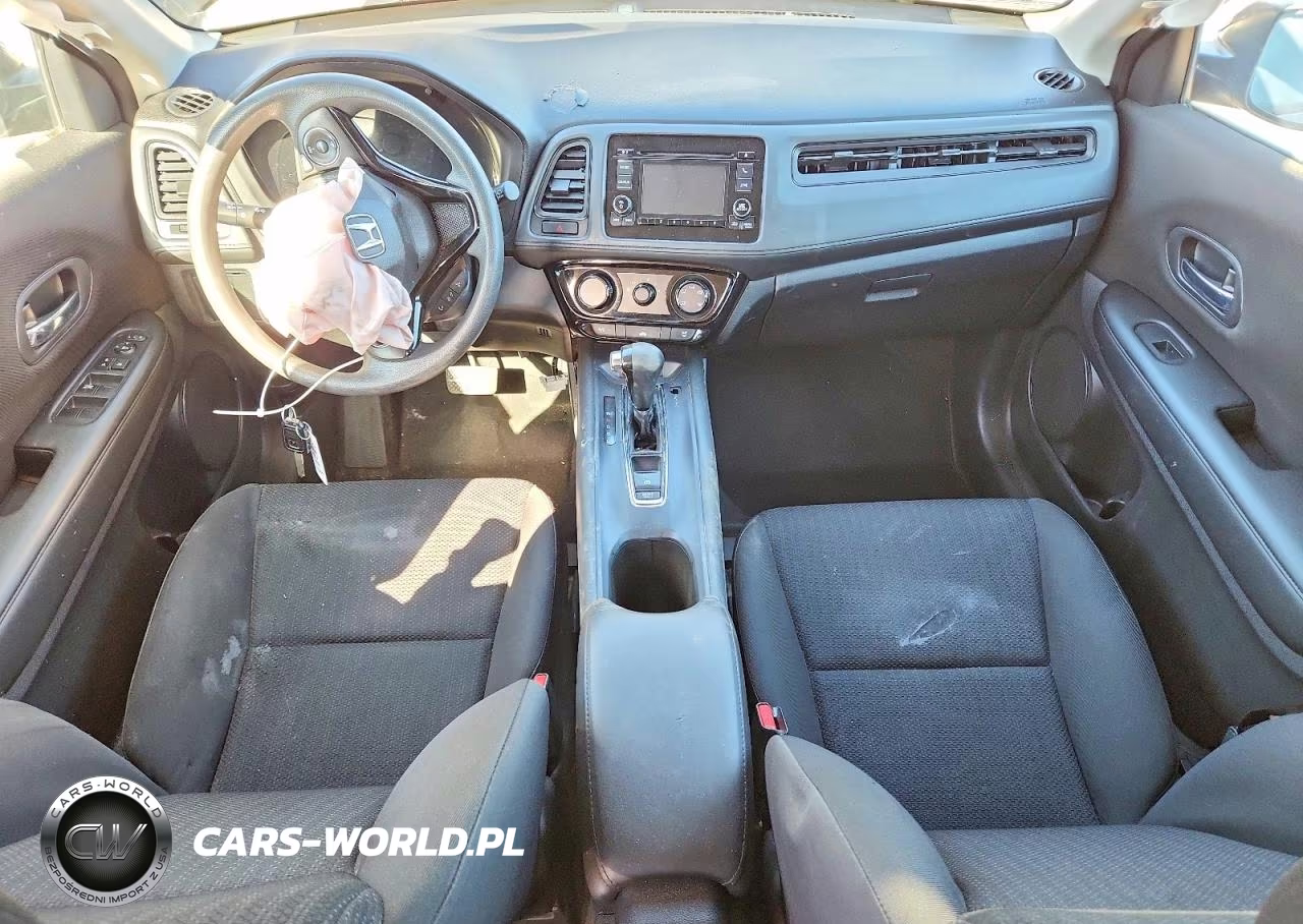 2018 Honda Hr-V Lx VIN:3CZRU6H34JM710685 - 8