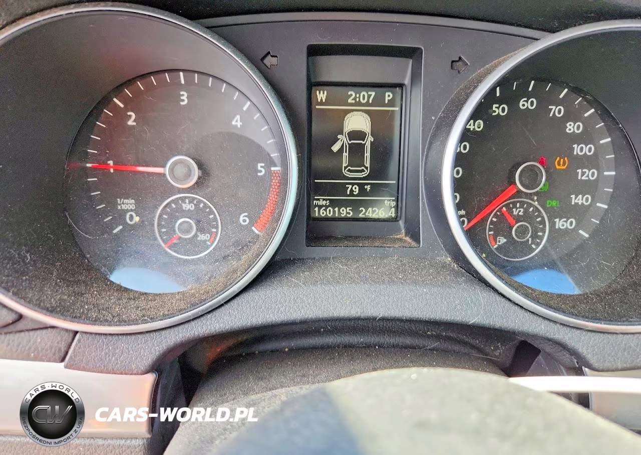 2011 Volkswagen Golf VIN:WVWDM7AJ7BW262992 - 9