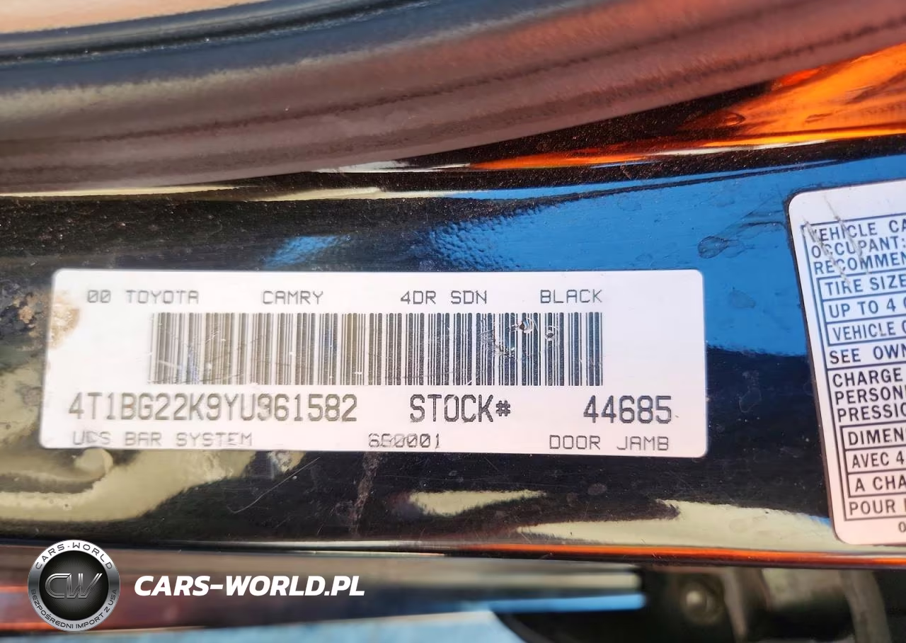 2000 Toyota Camry Ce VIN:4T1BG22K9YU961582 - 12