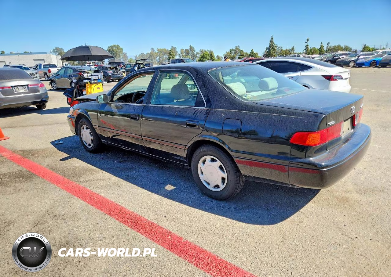 2000 Toyota Camry Ce VIN:4T1BG22K9YU961582 - 2