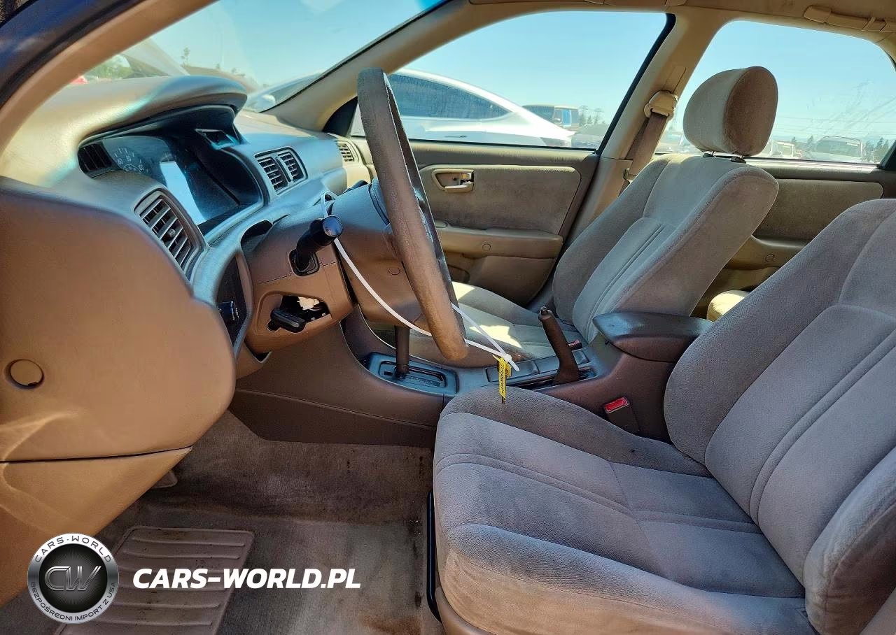 2000 Toyota Camry Ce VIN:4T1BG22K9YU961582 - 7