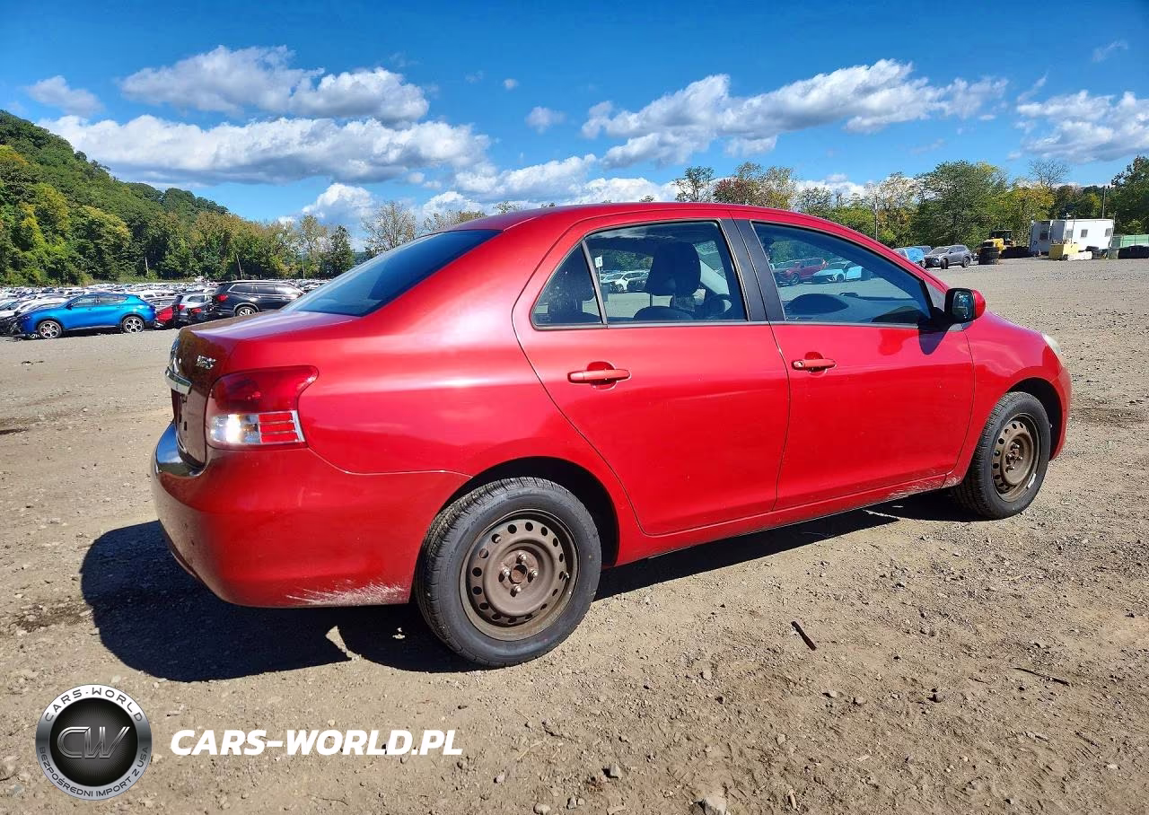 2010 Toyota Yaris Sedan VIN:JTDBT4K36A1354177 - 3