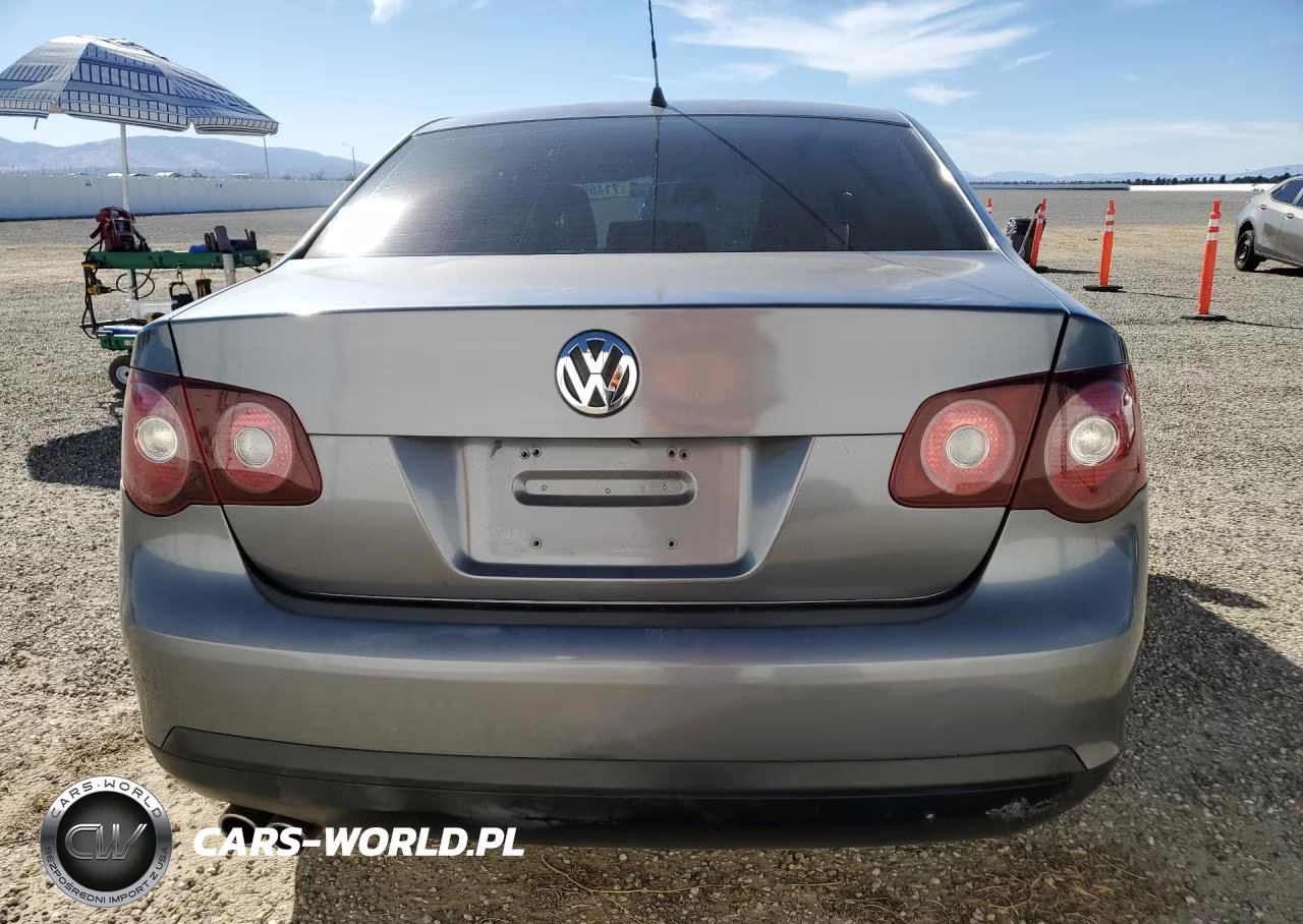 2008 Volkswagen Jetta S VIN:3VWJZ71K78M104204 - 6