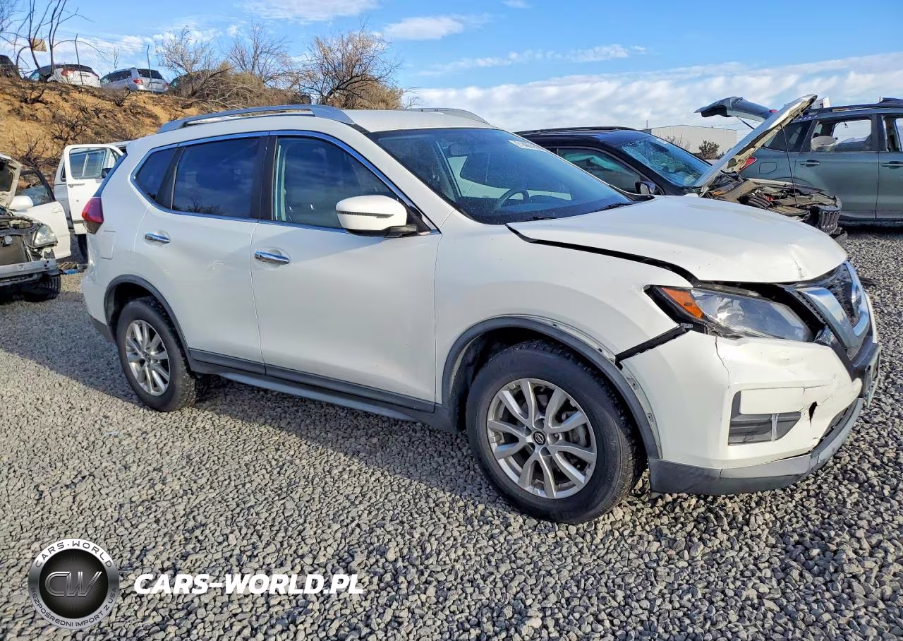 2017 Nissan Rogue Sv VIN:KNMAT2MV8HP535464 - 4