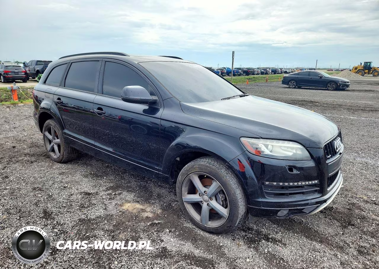 2015 Audi Q7 Premium Plus VIN:WA1LGAFE3FD003102 - 4