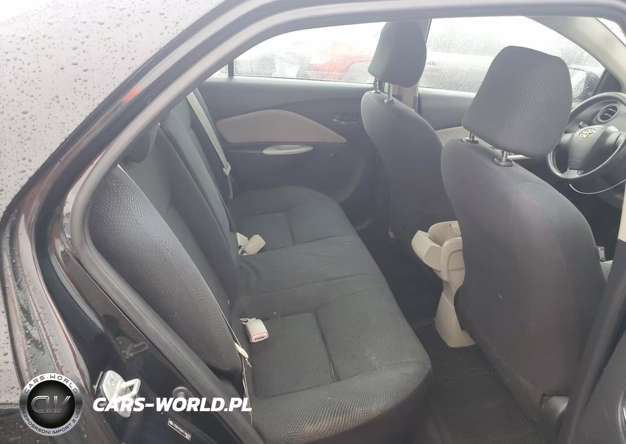 2007 Toyota Yaris Base VIN:JTDBT923671186255 - 10