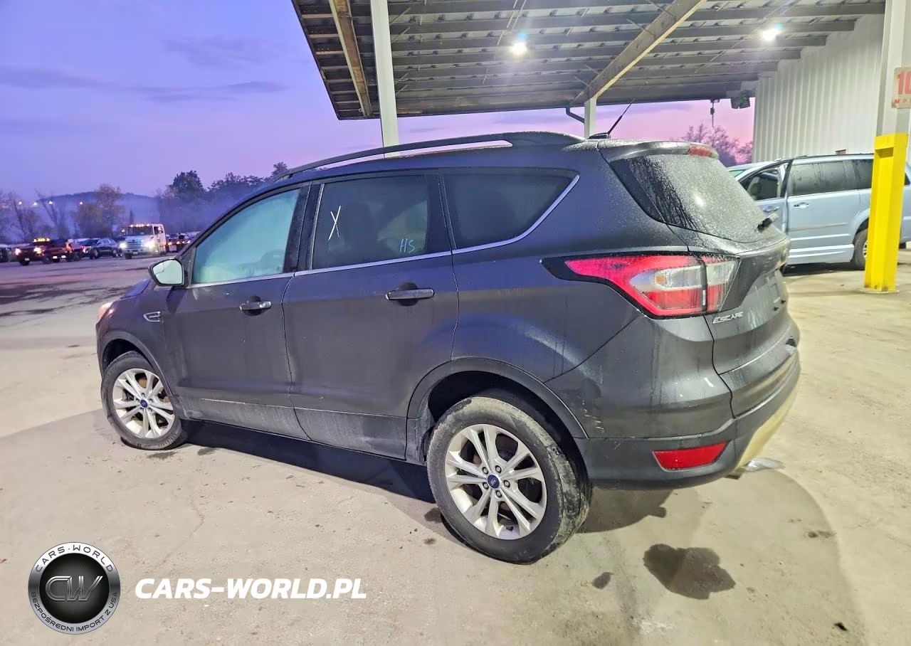 2018 Ford Escape Se VIN:1FMCU9GD4JUC77173 - 2