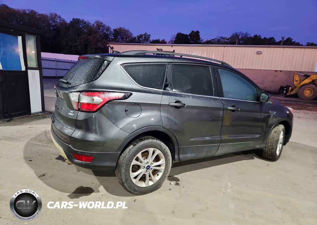 2018 Ford Escape Se VIN:1FMCU9GD4JUC77173 - 3