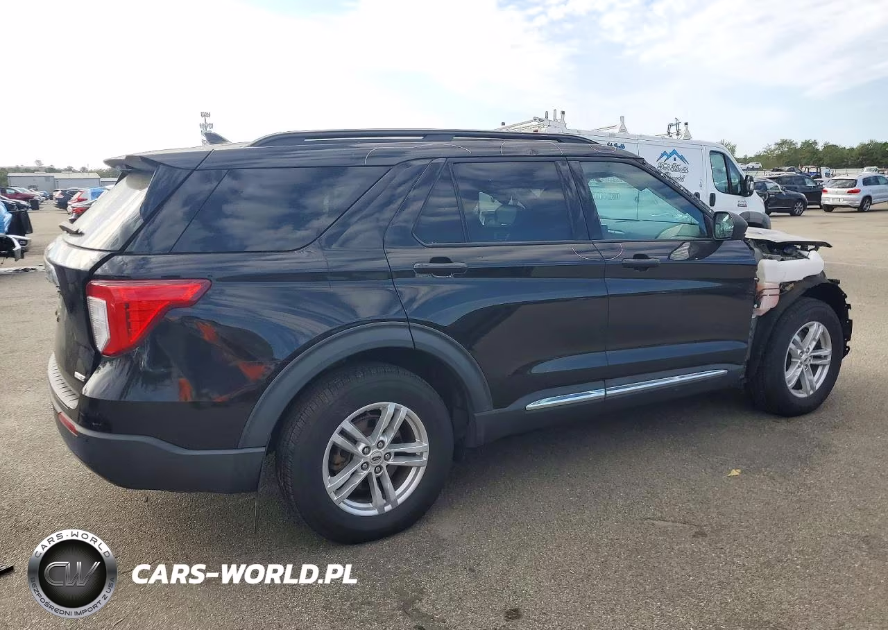 2020 Ford Explorer Xlt VIN:1FMSK8DH1LGC06095 - 3