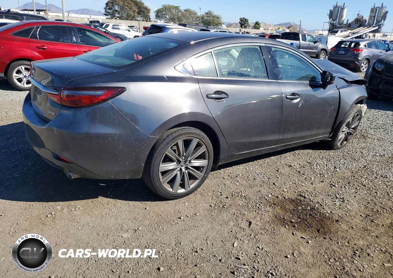 2018 Mazda 6 Touring VIN:JM1GL1VM4J1309702 - 3