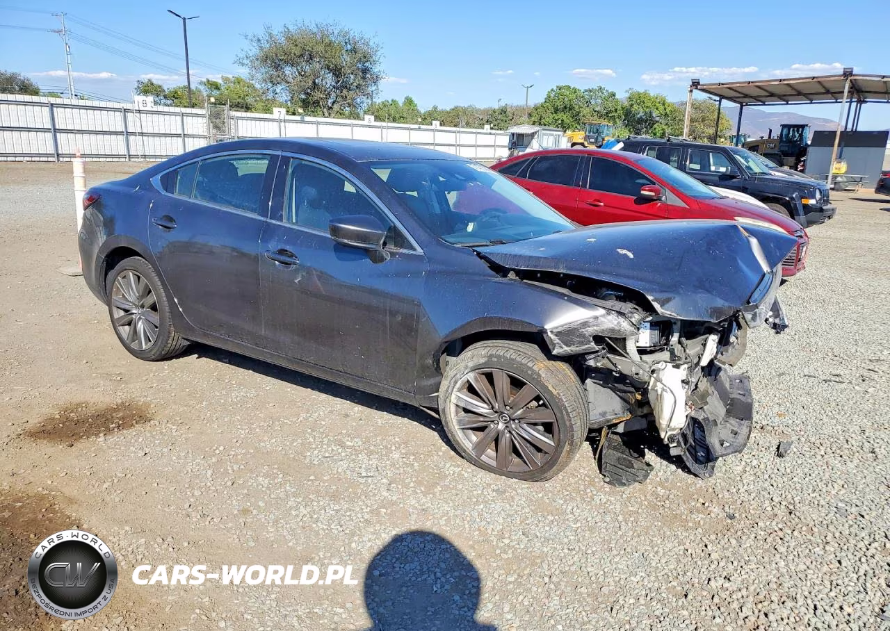 2018 Mazda 6 Touring VIN:JM1GL1VM4J1309702 - 4