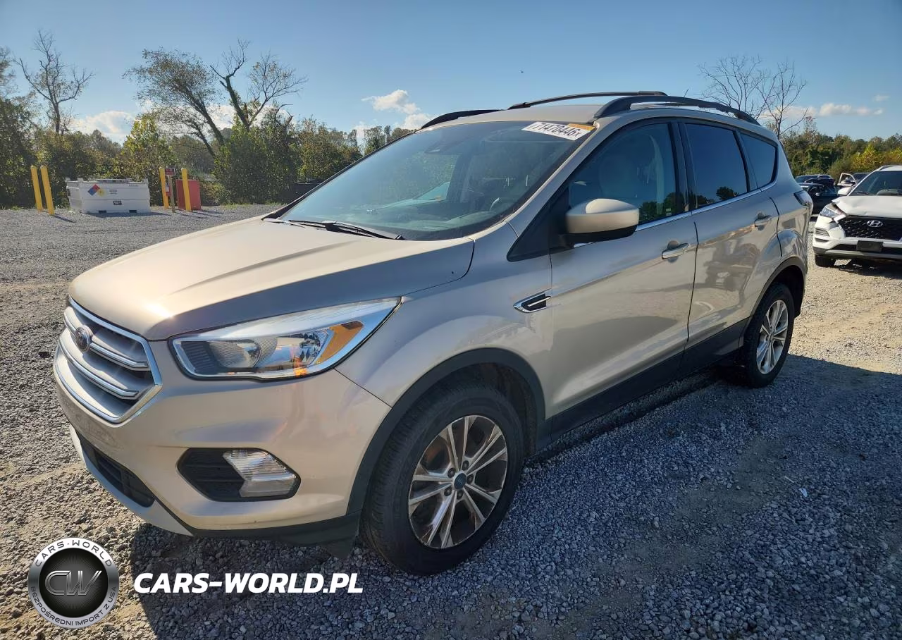 2018 Ford Escape Se VIN:1FMCU9GD3JUA94461 - 1