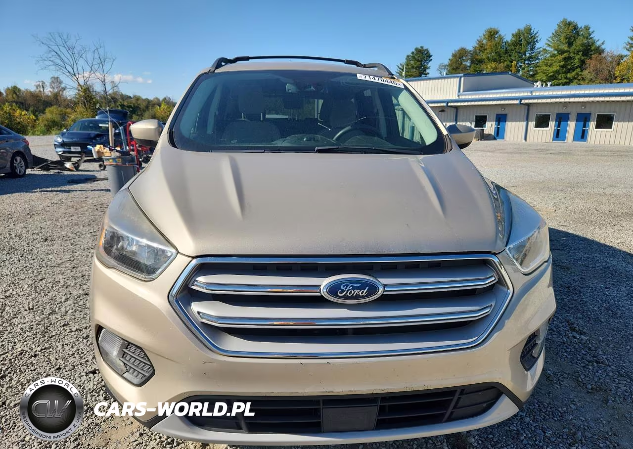 2018 Ford Escape Se VIN:1FMCU9GD3JUA94461 - 5