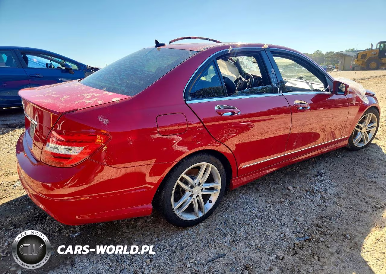 2013 Mercedes-Benz C 250 VIN:WDDGF4HB3DR262886 - 3