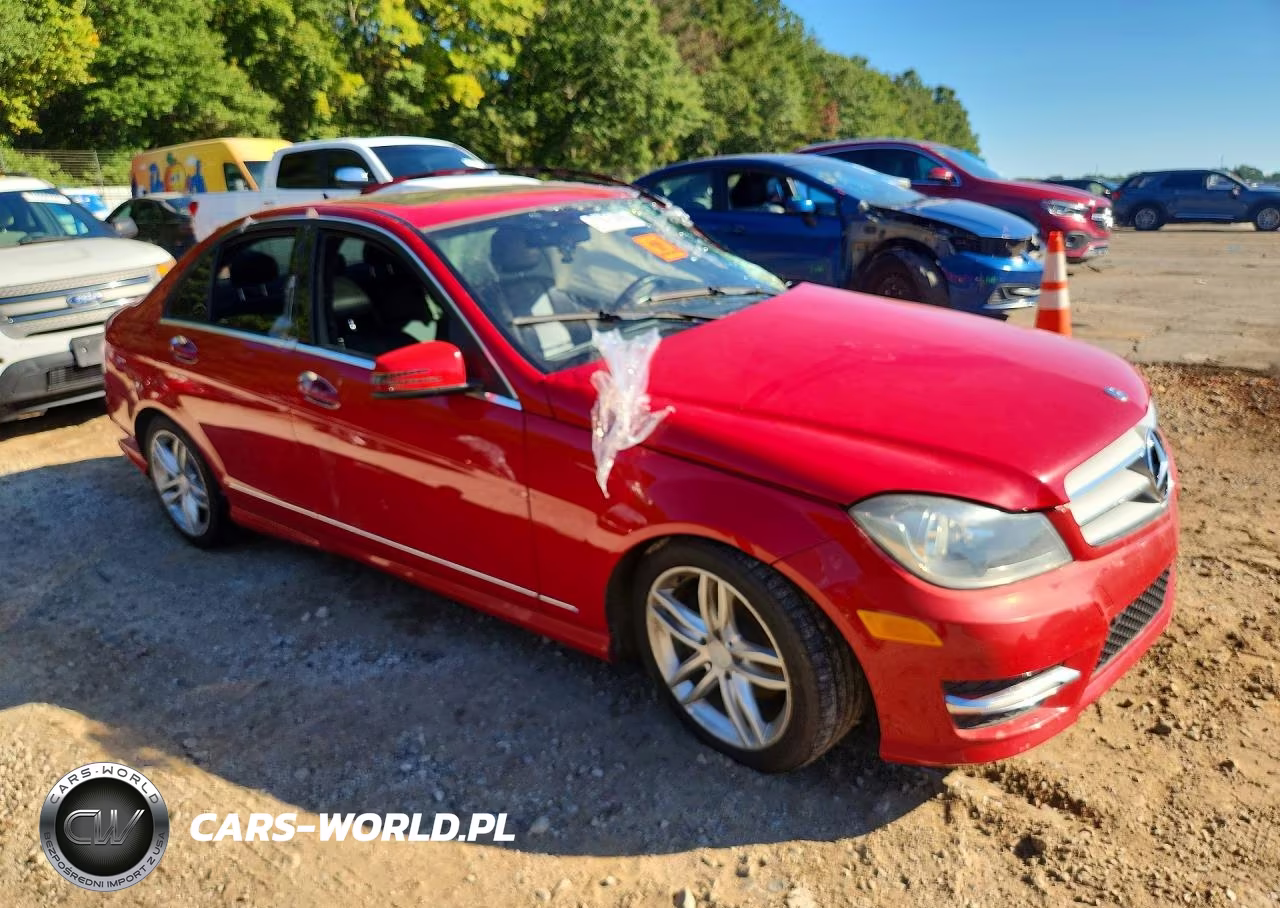 2013 Mercedes-Benz C 250 VIN:WDDGF4HB3DR262886 - 4