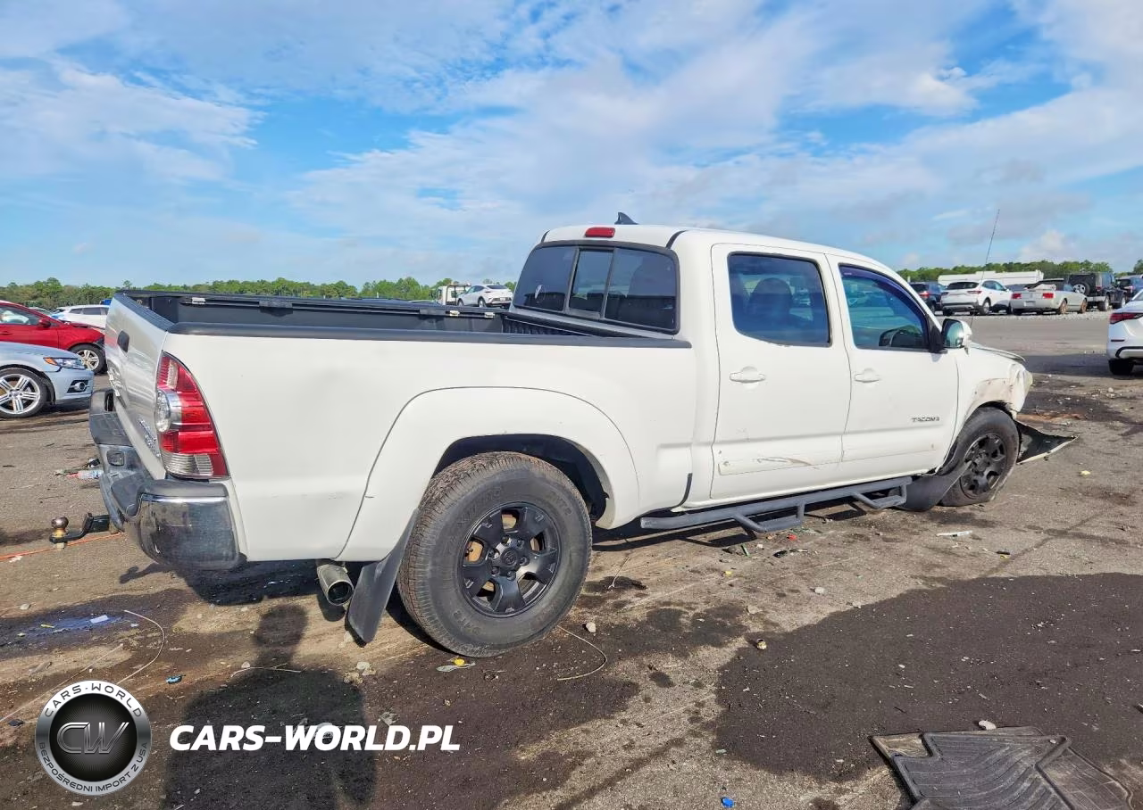 2014 Toyota Tacoma Double Cab Prerunner Long Bed VIN:3TMKU4HN3EM041716 - 3