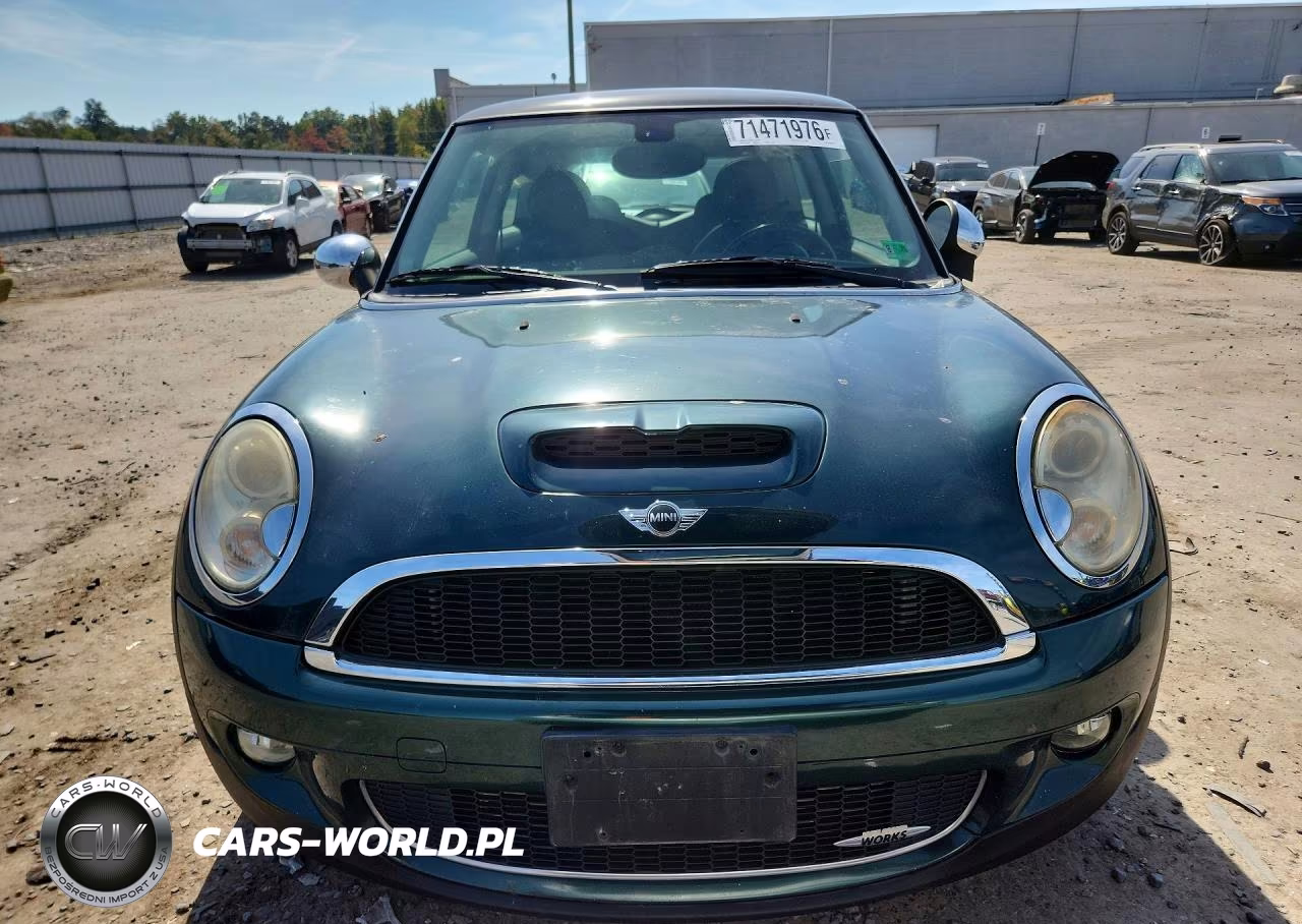 2009 Mini Cooper S VIN:WMWMF73539TW85622 - 5