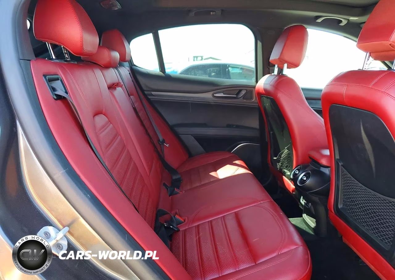 2022 Alfa Romeo Stelvio VIN:ZASPAKAN0N7D31734 - 11