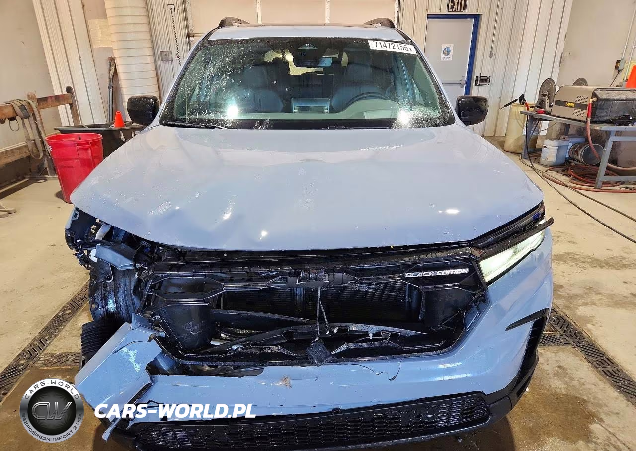 2025 Honda Pilot Black VIN:5FNYG1H90SB132882 - 5