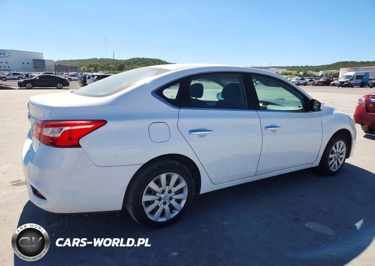 2016 Nissan Sentra S VIN:3N1AB7AP1GY311619 - 3