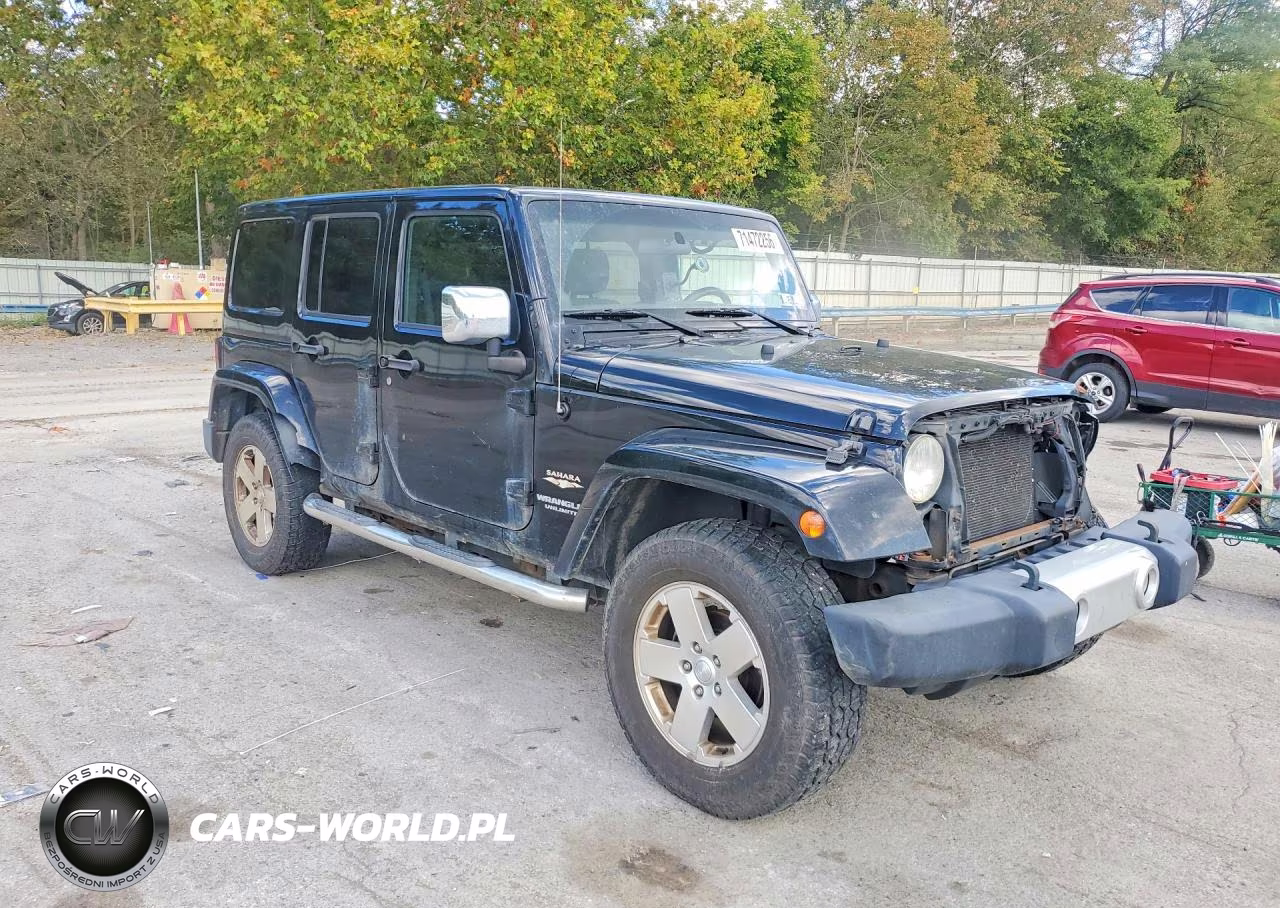 2011 Jeep Wrangler Unlimited Sahara VIN:1J4BA5H16BL526581 - 4