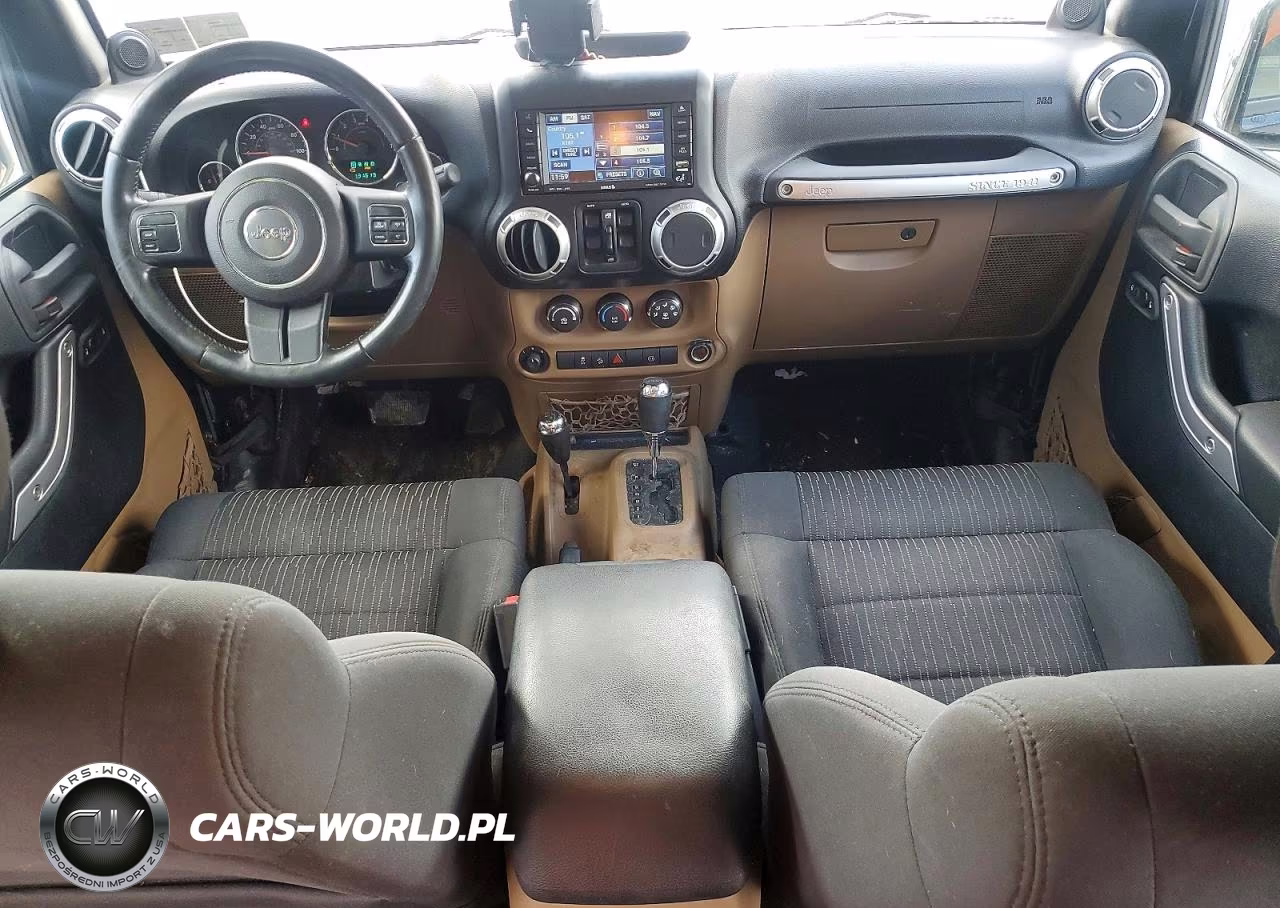 2011 Jeep Wrangler Unlimited Sahara VIN:1J4BA5H16BL526581 - 8