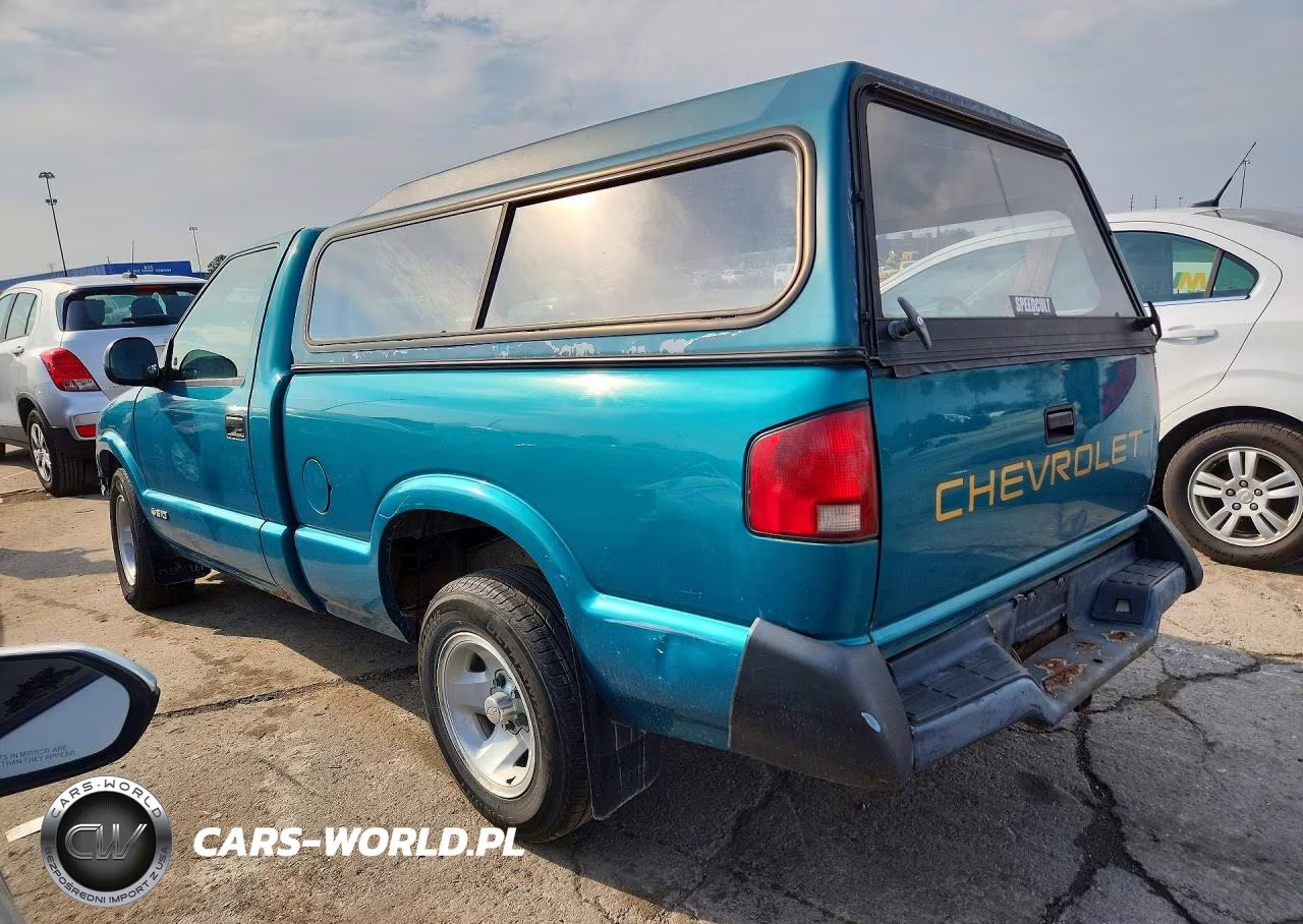 1996 Chevrolet S Truck S10 VIN:1GCCS14X4TK157530 - 2