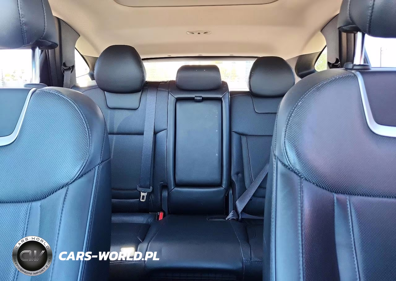 2022 Hyundai Tucson Limited VIN:KM8JECA14NU026160 - 10