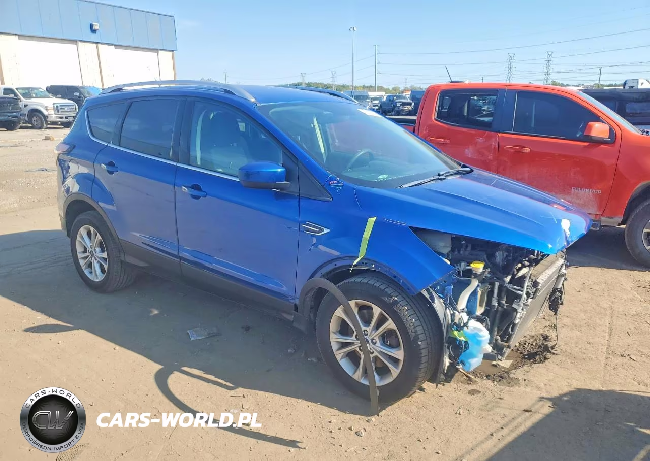 2017 Ford Escape Se VIN:1FMCU9GD1HUC76878 - 4
