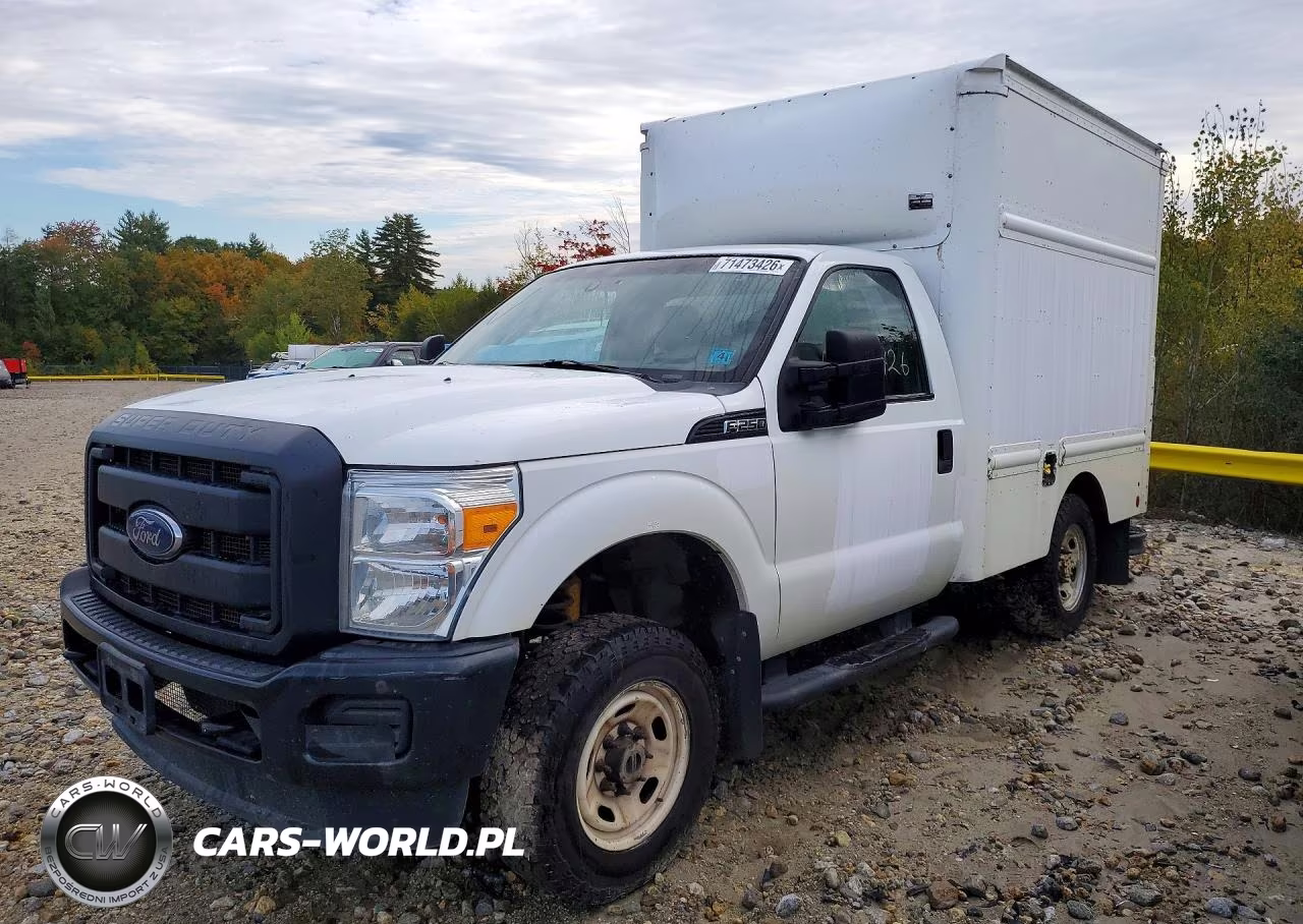 2015 Ford F250 Super Duty Box Truck VIN:1FDBF2B62FED21601 - 1