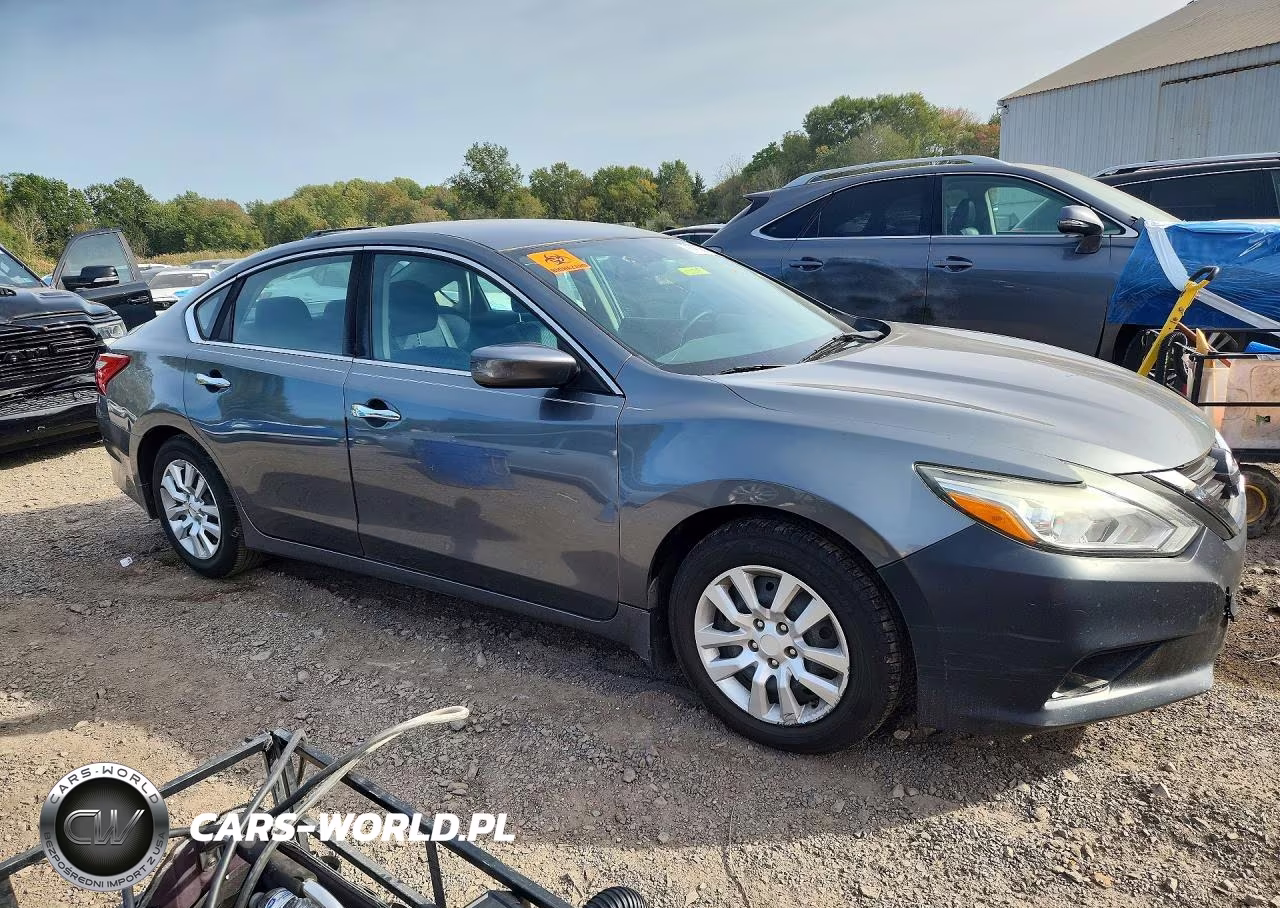 2016 Nissan Altima 2.5 S VIN:1N4AL3AP2GN357661 - 4
