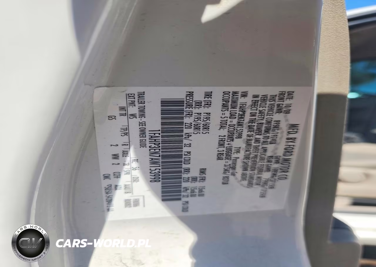 2010 Ford Focus S VIN:1FAHP3EN7AW153998 - 12