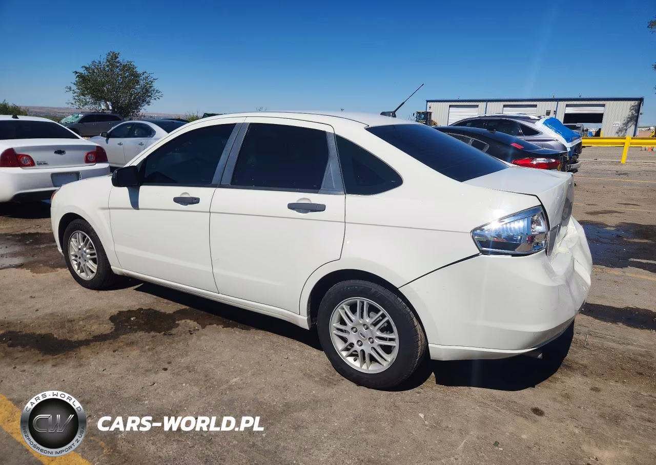 2010 Ford Focus S VIN:1FAHP3EN7AW153998 - 2