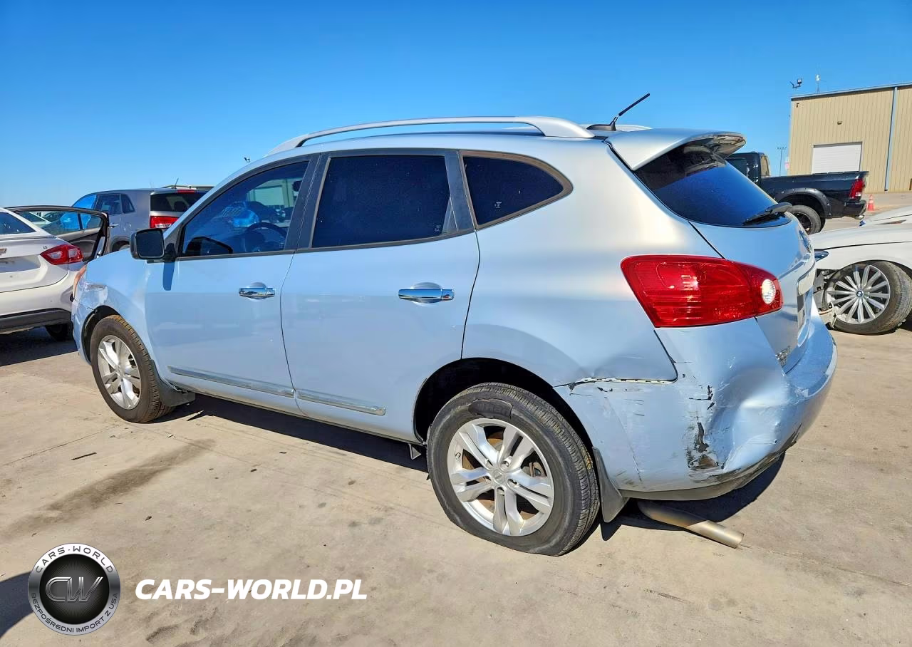 2015 Nissan Rogue S VIN:JN8AS5MT2FW156180 - 2