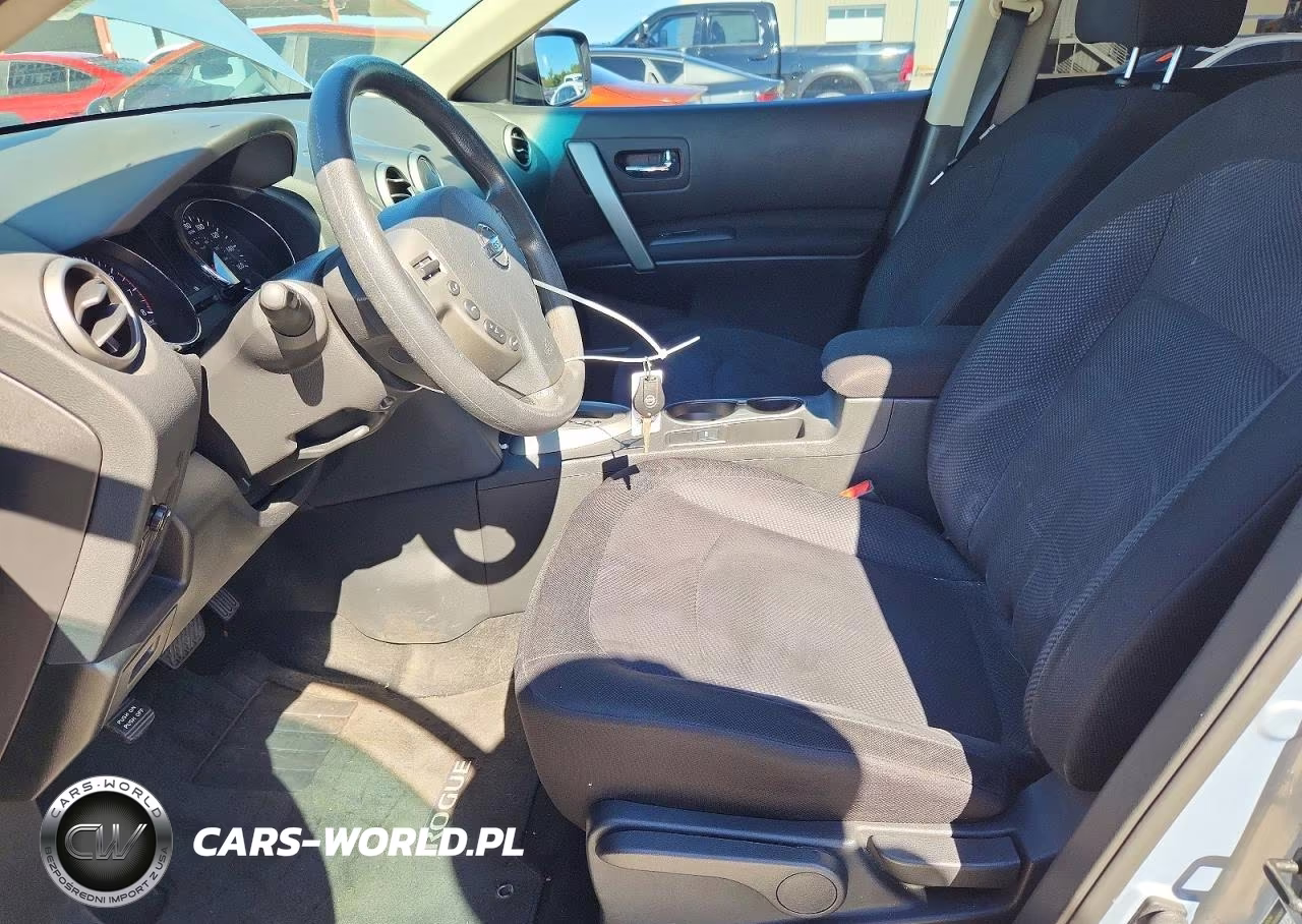 2015 Nissan Rogue S VIN:JN8AS5MT2FW156180 - 7