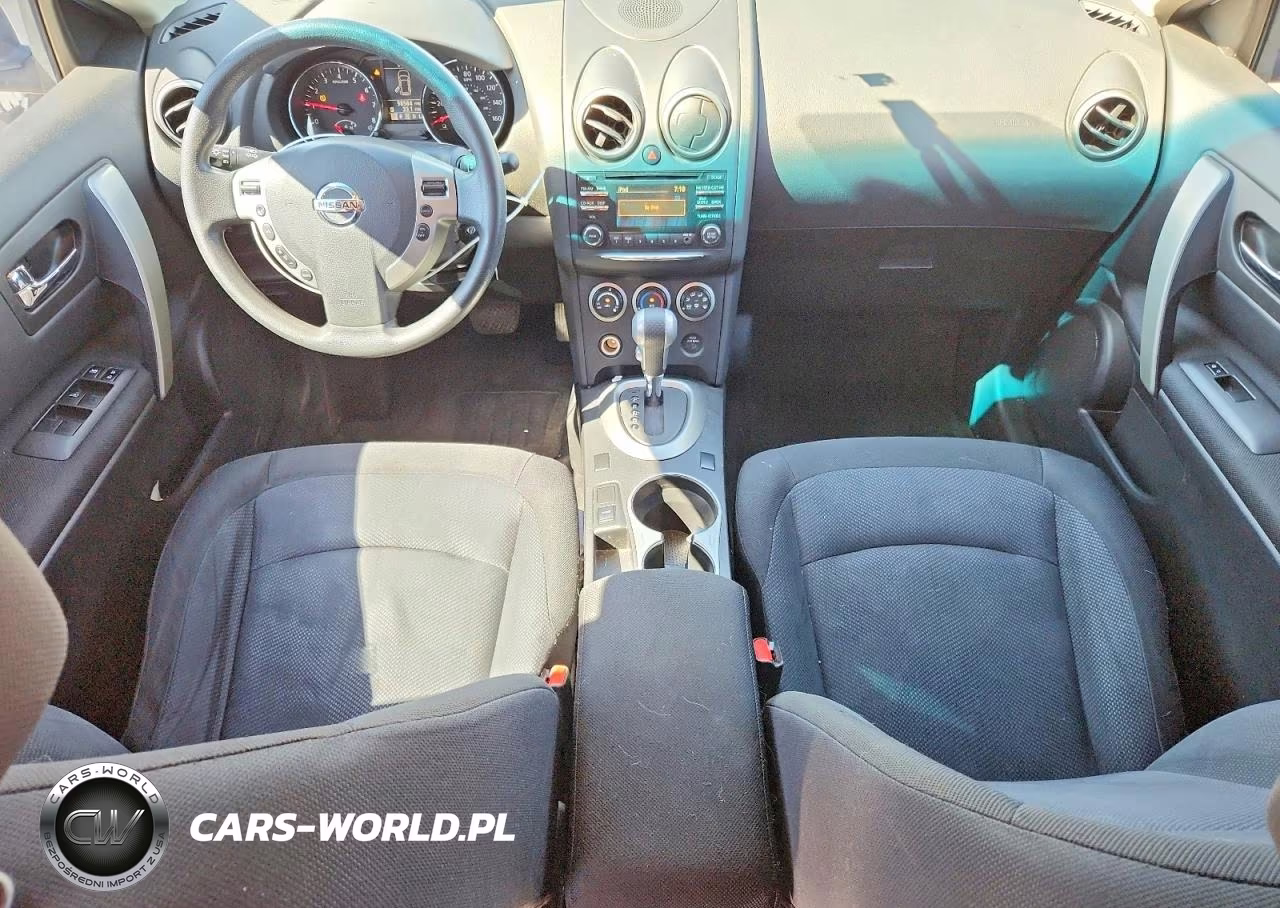 2015 Nissan Rogue S VIN:JN8AS5MT2FW156180 - 8