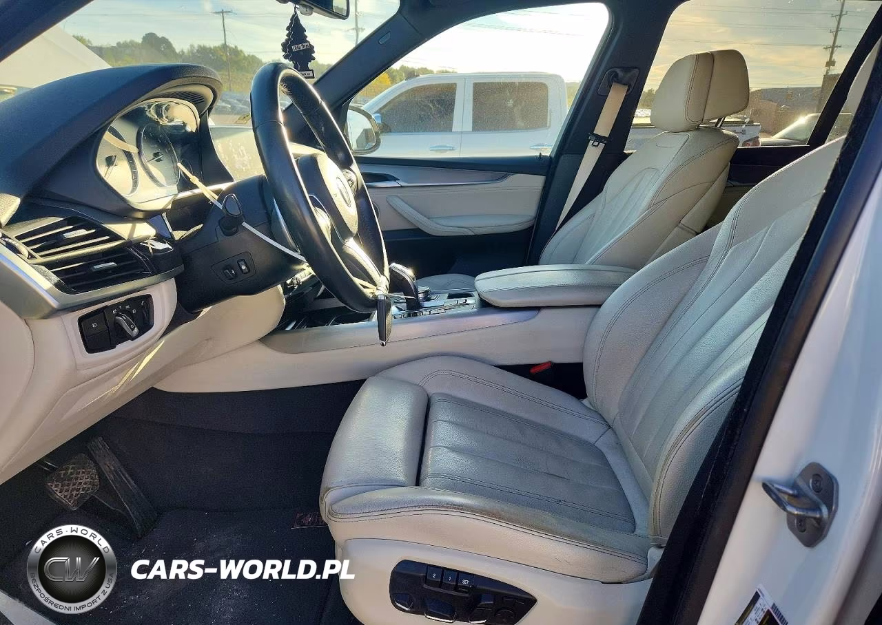2018 BMW X5 xDrive50I VIN:5UXKR6C5XJ0U14069 - 7