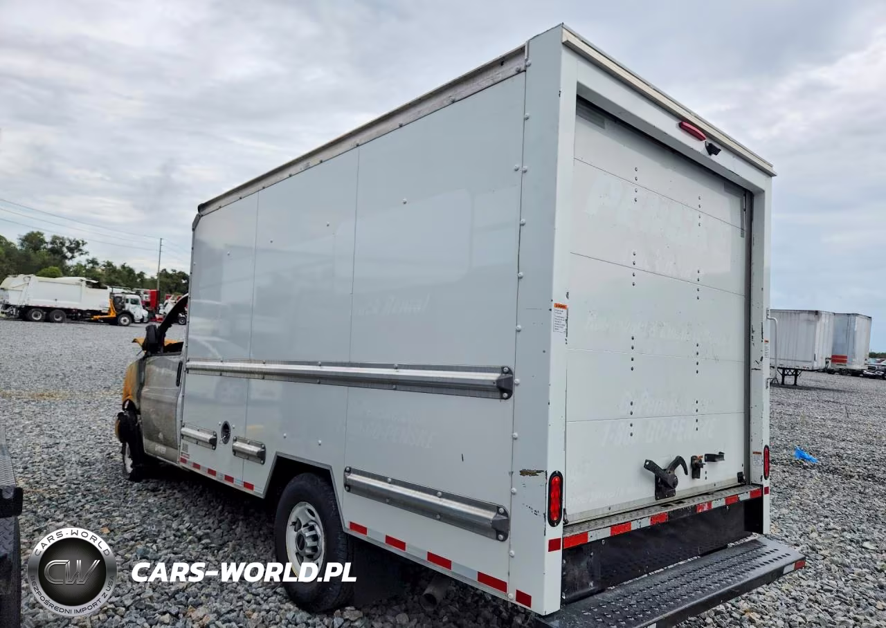 2022 GMC Savana Box Truck VIN:1GD07RFP7N1169658 - 2