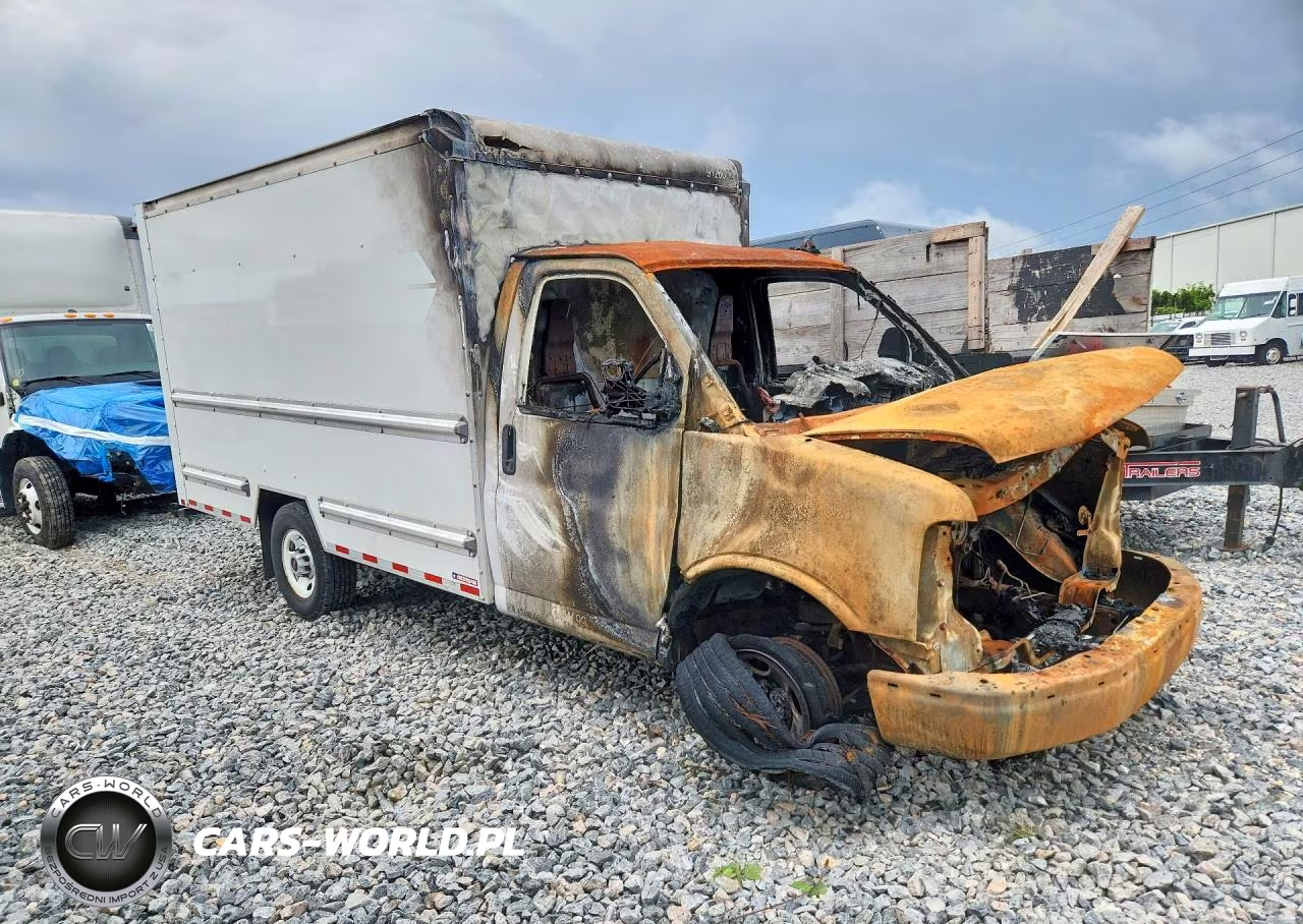 2022 GMC Savana Box Truck VIN:1GD07RFP7N1169658 - 4
