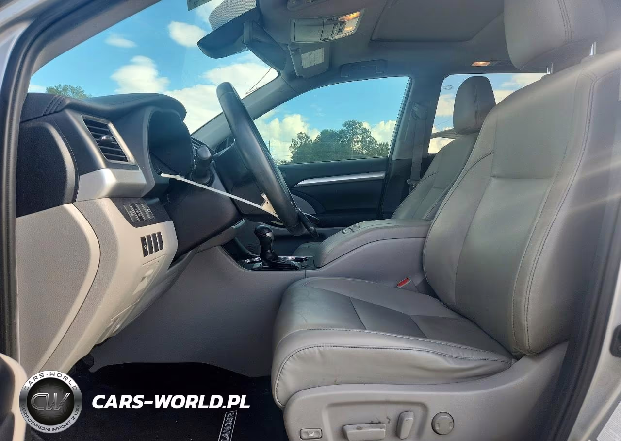 2019 Toyota Highlander Xle VIN:5TDKZRFH5KS348036 - 7
