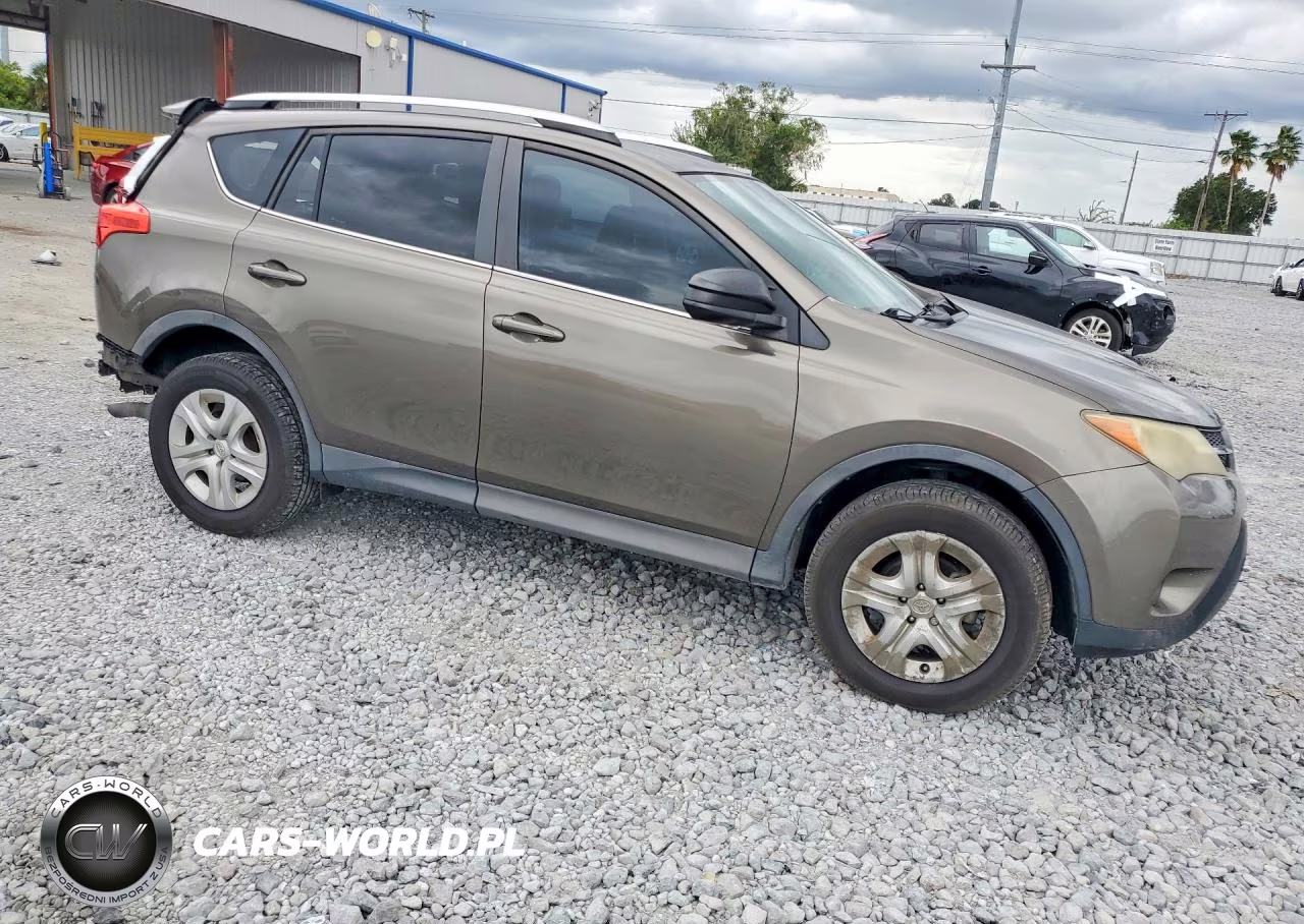2015 Toyota Rav4 Le VIN:2T3ZFREV0FW205353 - 4